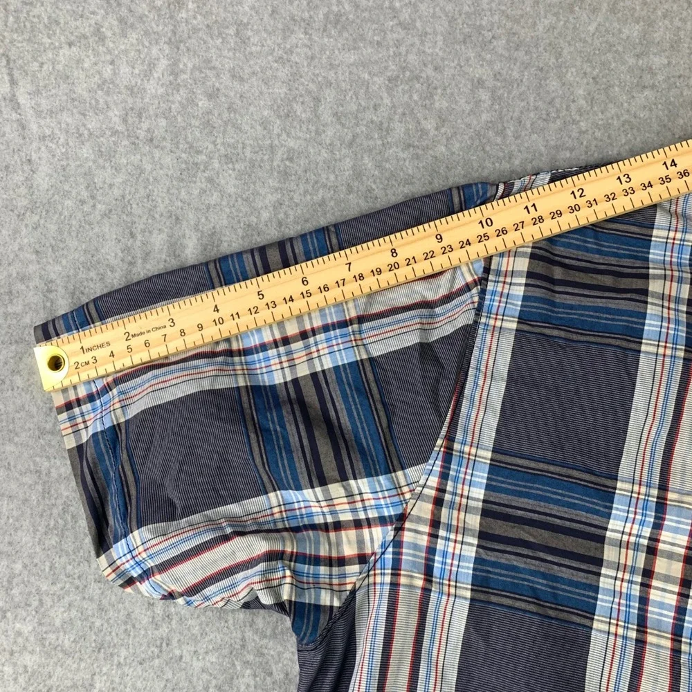 The North Face Button Up Shirt Mens XL Blue Plaid Short Sleeve Hiking Casual